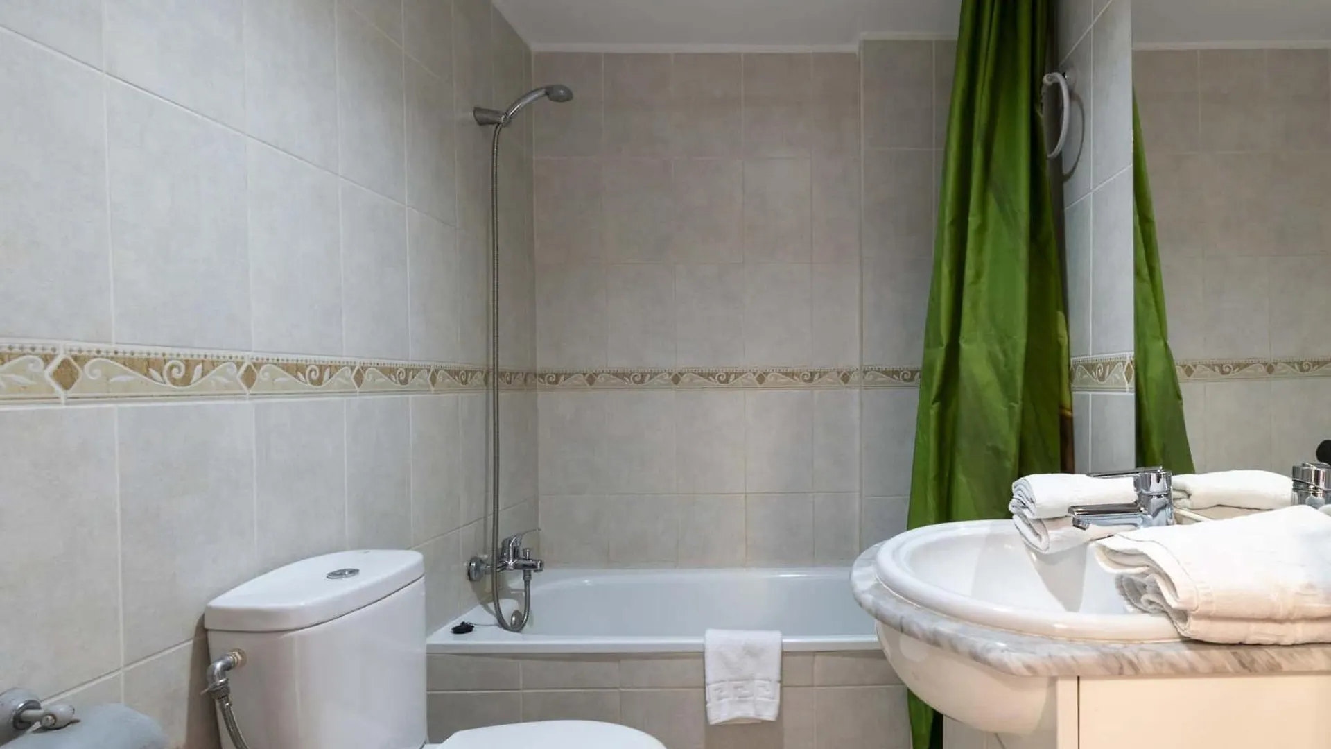 Appartamento Compostela Beach 30 - One Bed Playa de las Americas  Spagna